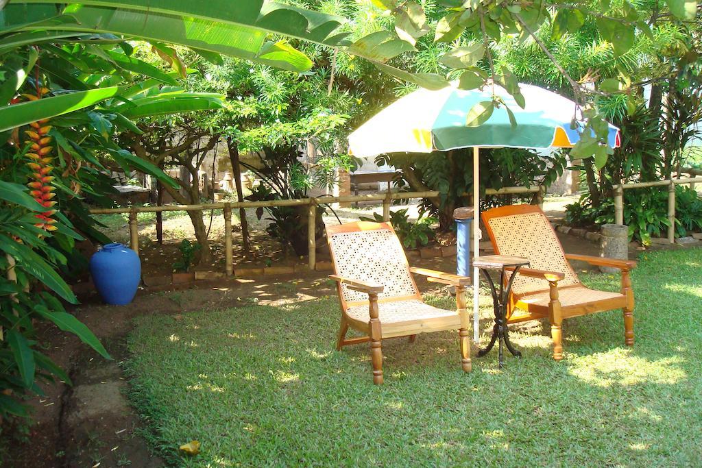 Blue Seas Guest House Dehiwala-Mount Lavinia Exterior foto